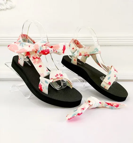 Sandalias para dama diseño floral