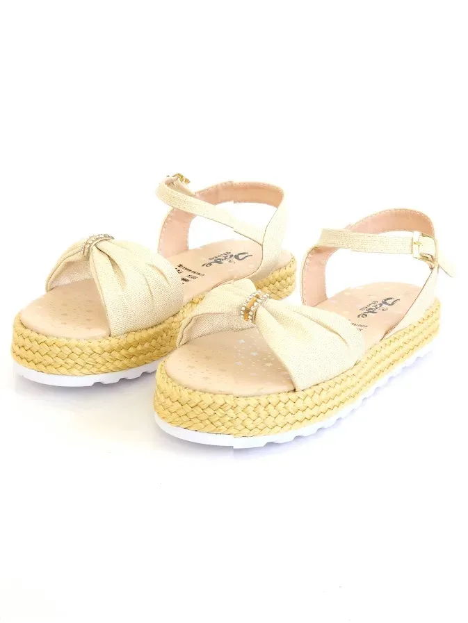 Sandalias Colombianas para niña color dorado 1613