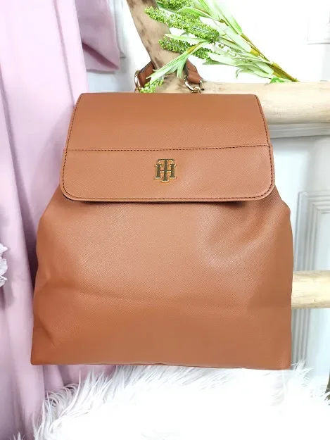 Bolso Tommy Hilfiger para dama color café