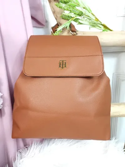 Bolso Tommy Hilfiger para dama color café