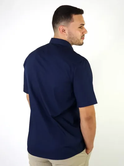 Camisa para caballero color azul oscuro