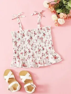 Blusa para niña color blanco con estampado de flores