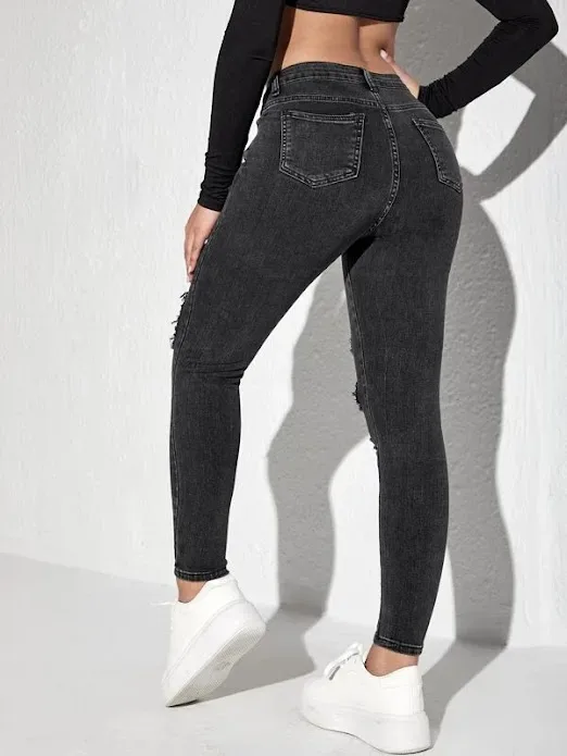Jeans para dama color gris oscuro