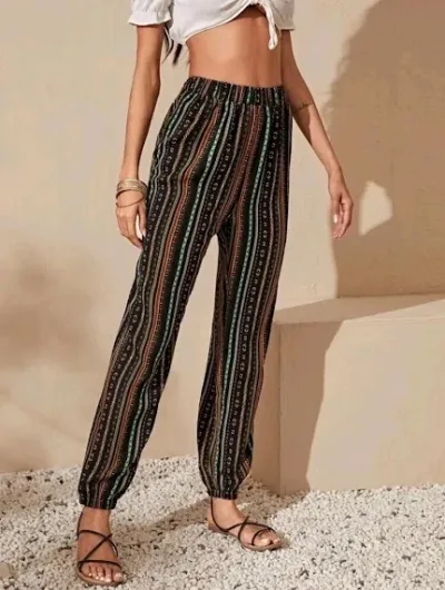Pantalón para dama diseño abstracto