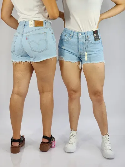 Short Levi´s para dama color celeste 501-0245