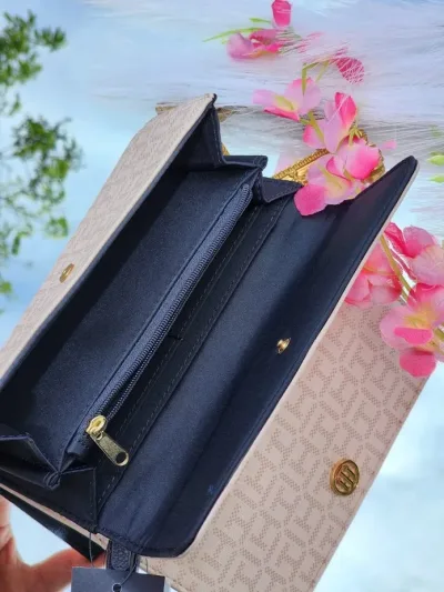 Cartera Tommy Hilfiger color rosa