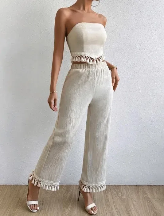 Conjunto top sin tirantes para dama.