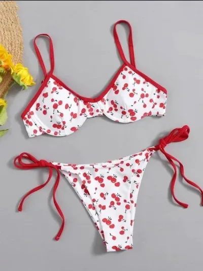 Vestido de baño para dama color blanco con diseño de cerezas