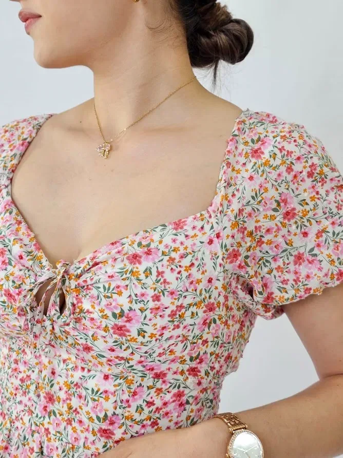 Vestido diseño floral para dama