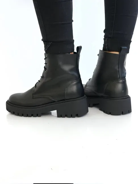 Botines Colombianos para Dama Militar Negro