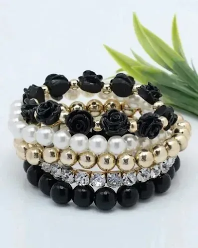Set de pulseras de fantasía para dama