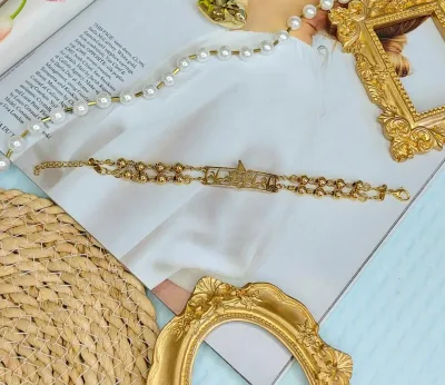 Pulsera de acero inoxidable para dama color dorado