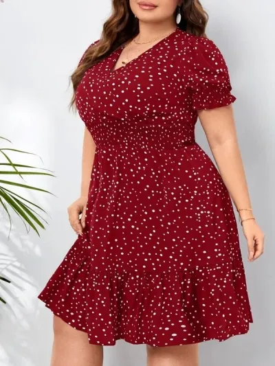 Vestido para dama color rojo con diseño de luanres