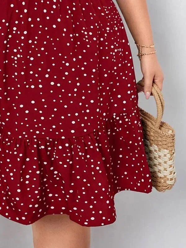 Vestido para dama color rojo con diseño de luanres