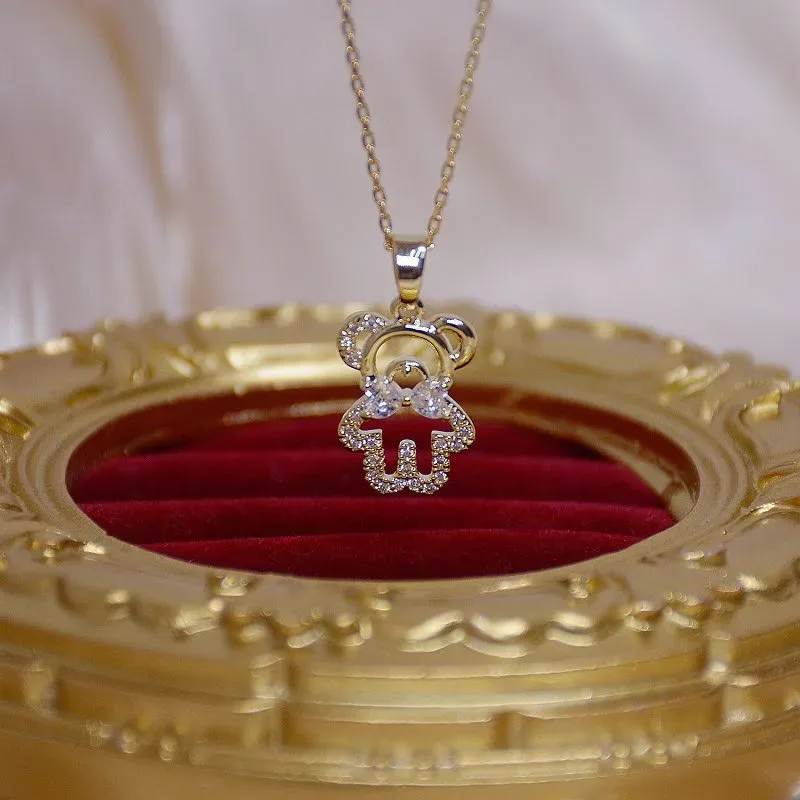 Cadena de Fantasía con diseño de oso.