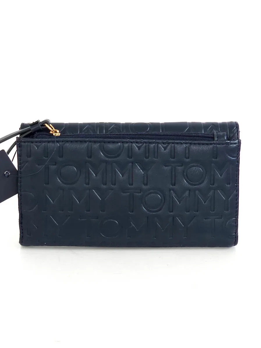 Cartera Tommy Hilfiger color azul oscuro