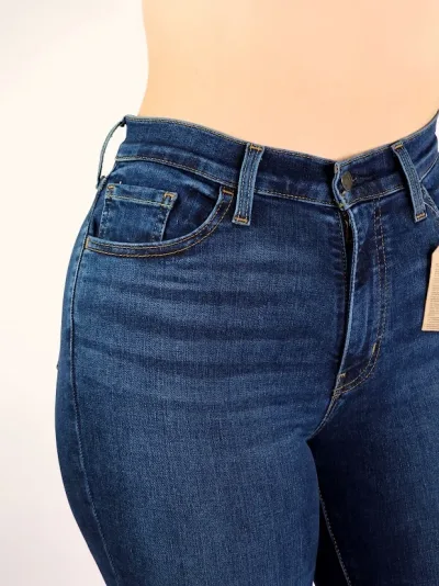 Jeans Levis para dama 720-0393