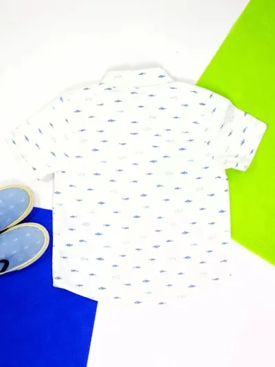 Camisa OshKosh para niño color blanco
