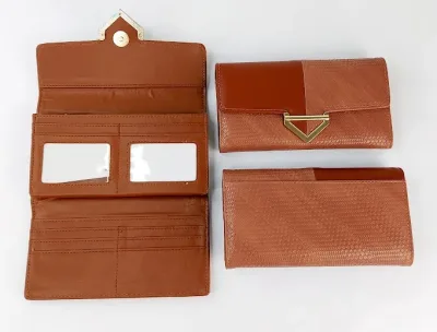 Cartera para dama color café