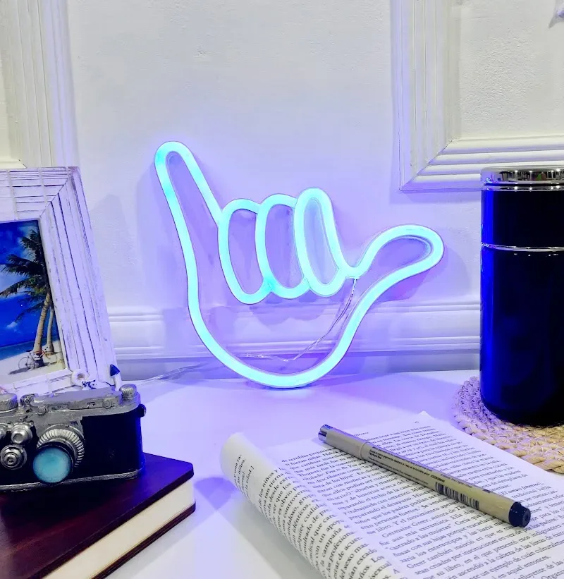 LED decorativa alámbrica USB y bateríadiseño de mano