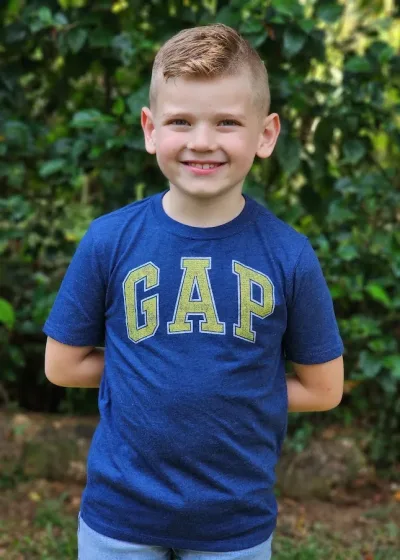 Camiseta GAP para muchacho