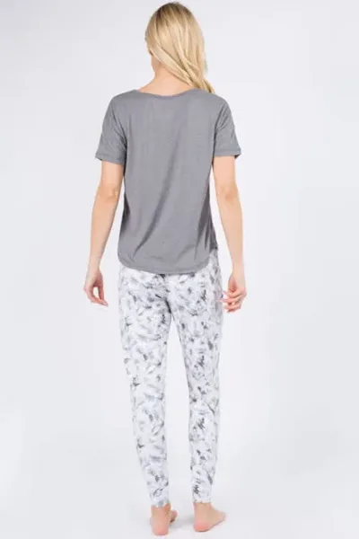 Pijama para dama color gris con blanco