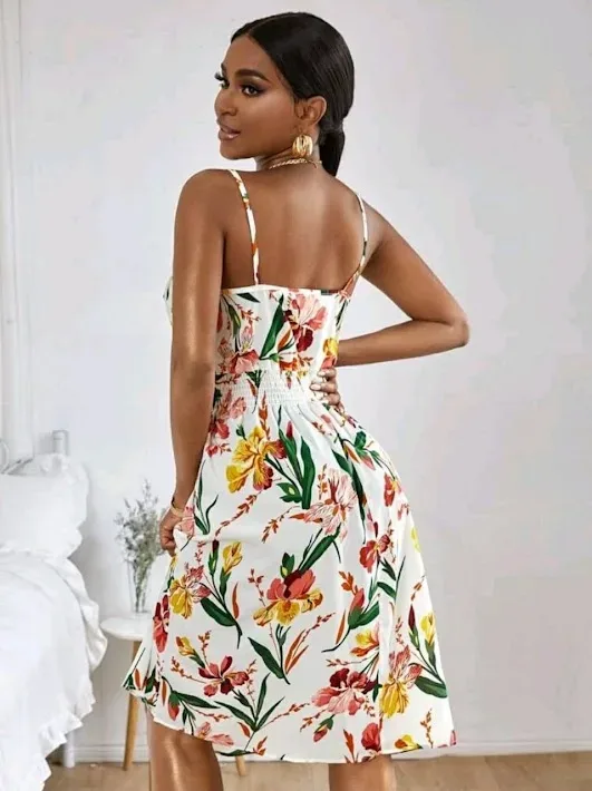 Vestido para dama color blanco con diseño tropical