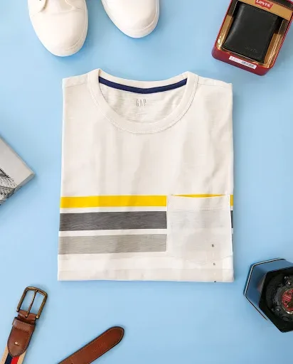 Camiseta GAP para caballero color blanco