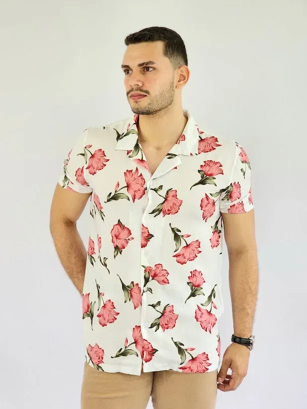 Camisa Touch and Go color blanco con diseño floral