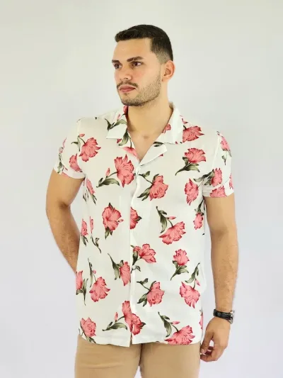 Camisa Touch and Go color blanco con diseño floral