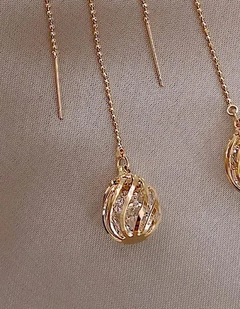 Aretes para dama color dorado