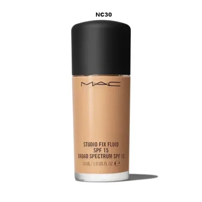 Base de maquillaje MAC para dama tono NC30