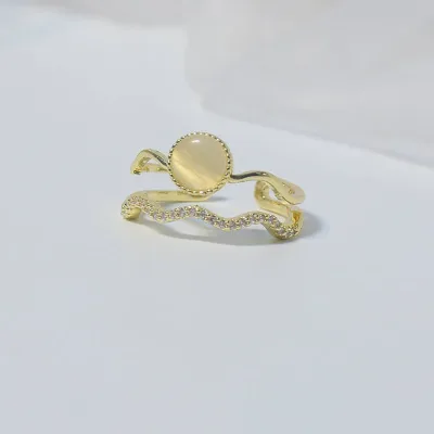 Anillo de fantasía.