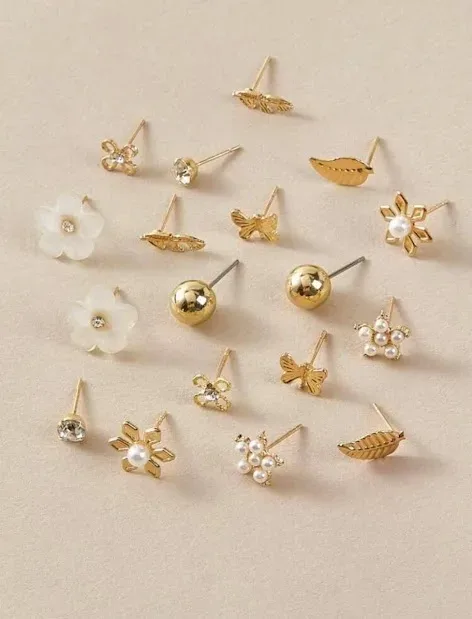 Set de aretes para dama color dorado