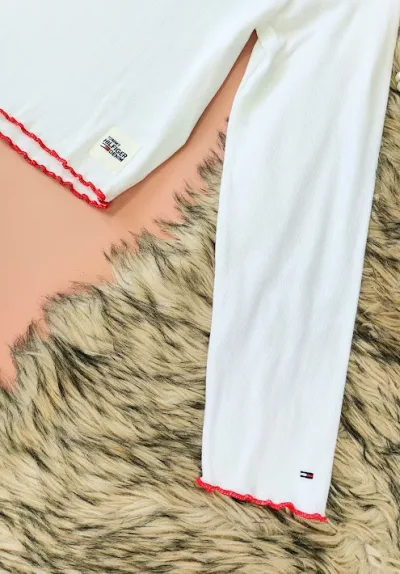 Suéter Tommy Hilfiger manga larga para dama