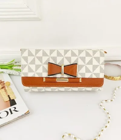 Cartera para dama color beige y camel