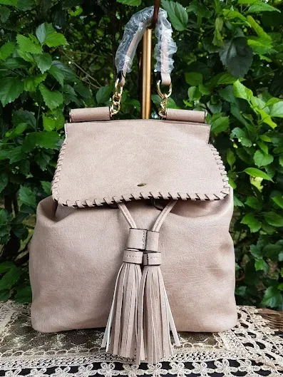 Bolso para dama color beige
