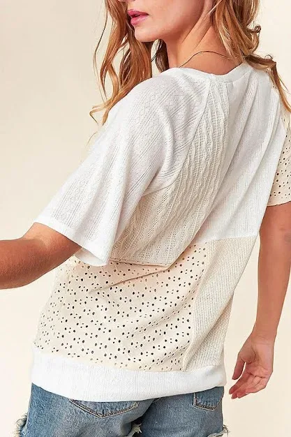 Blusa para dama color blanco y beige