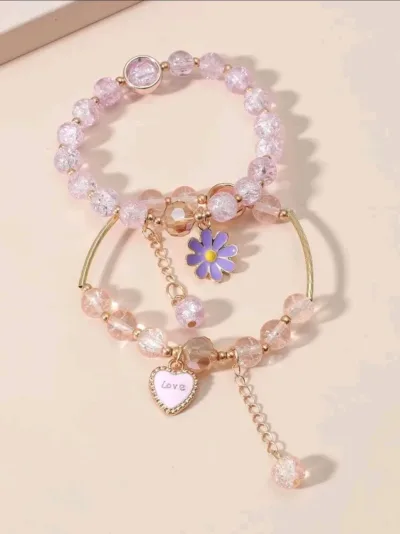 Pulseras con diseño de flor y corazón