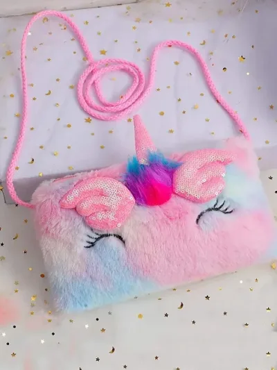 Cartuchera con diseño de unicornio multicolor al azar