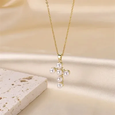 Collar de acero inoxidable chapado en oro
