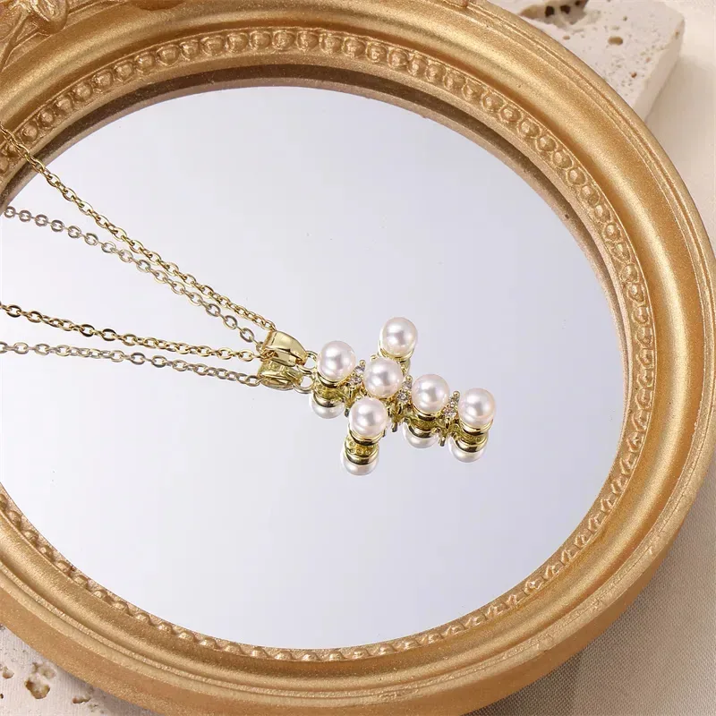 Collar de acero inoxidable chapado en oro