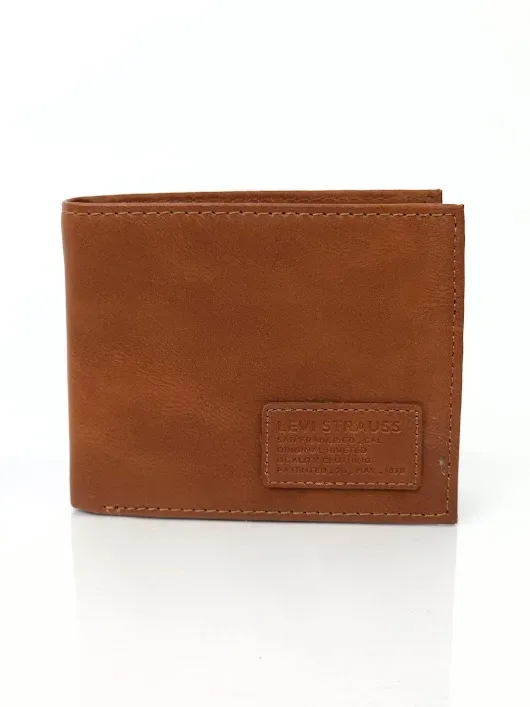 Billetera Levi´s para caballero color camel