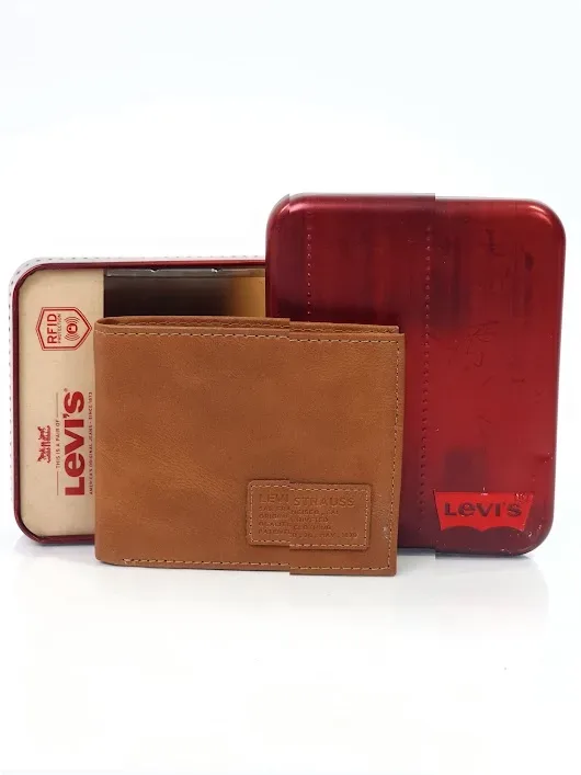 Billetera Levi´s para caballero color camel
