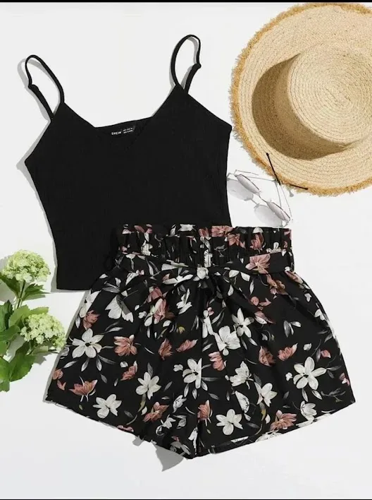 Conjunto para dama color negro con estampado floral