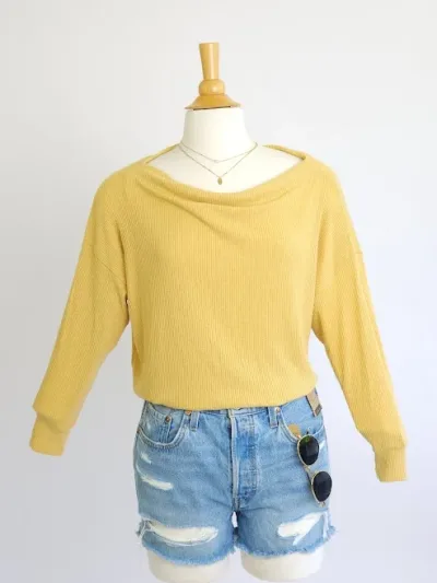 Abrigo para dama color amarillo