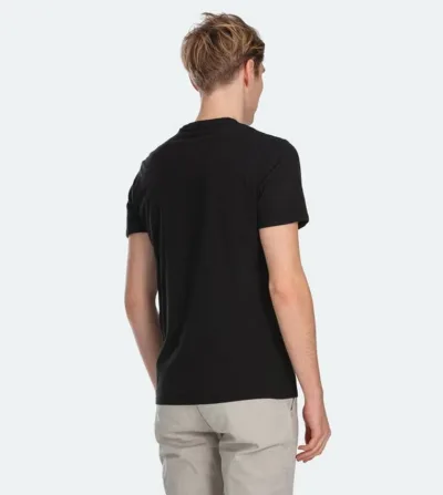 Camiseta Levi´s Negra 0025