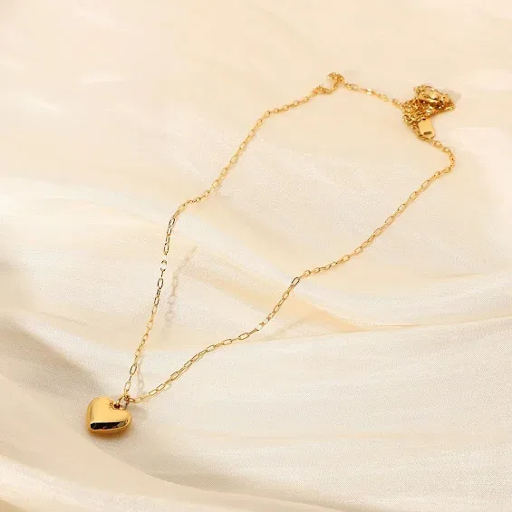 Collar de acero inoxidable para dama color dorado