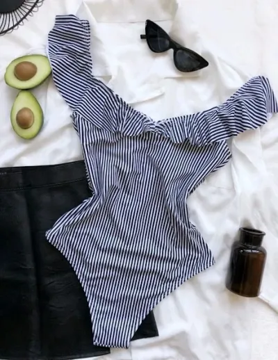 Vestido de baño para dama a rayas
