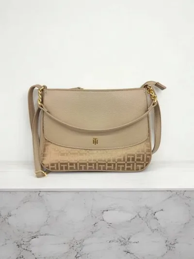 Bolso Tommy para dama color café